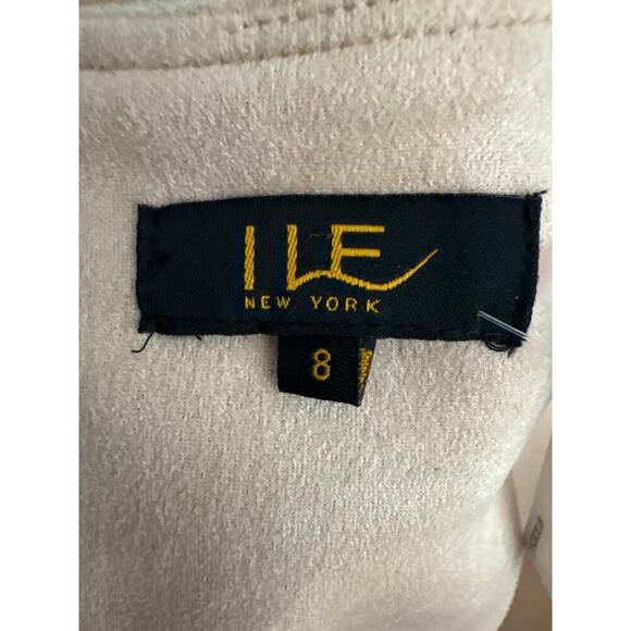 ILE New York Micro Suede Dress – Equestrian Heritage Fall Staple - Picture 2 of 6